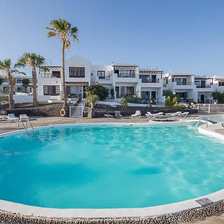 Apartmán Guestready - Tabaibas Sea View Retreat Puerto del Carmen (Lanzarote)